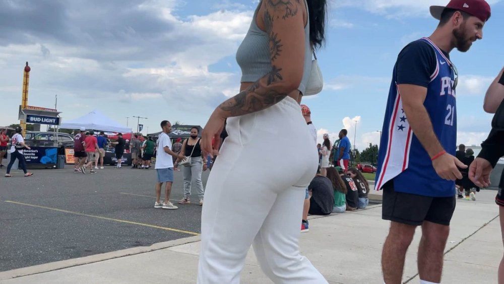 Asstronaut58b.jpg.3e4e65613df9f2f1b312b7d983fbb797.thumb.jpg.0661e532c60bb97bca5fe3d4bf3f1319.jpg