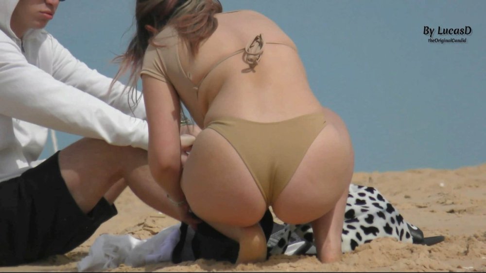 1253863296_OGSexyThickTeen.mp4_20220314_003641_944.jpg.8c752947f752c0ddffe30a6b898ee9d4 (1).jpg