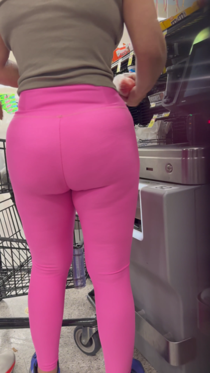pink leggings big ass latina milf_5.png