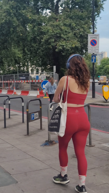 Early morning chase 4k_4.png