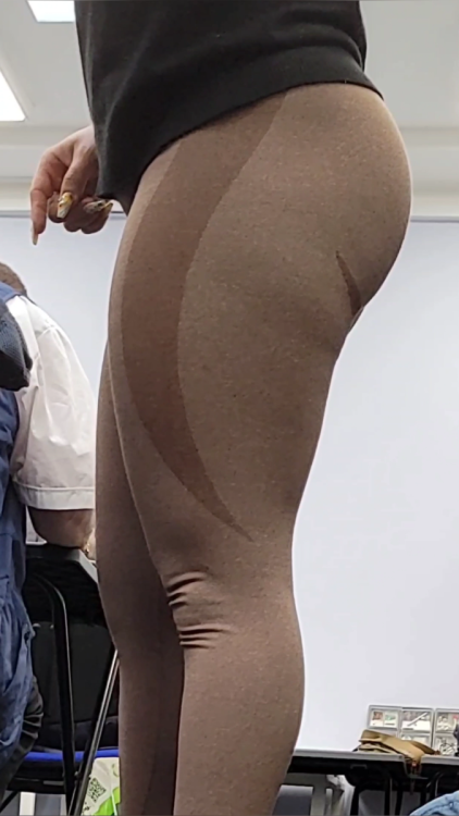 PAWG Examination 4k_6.png