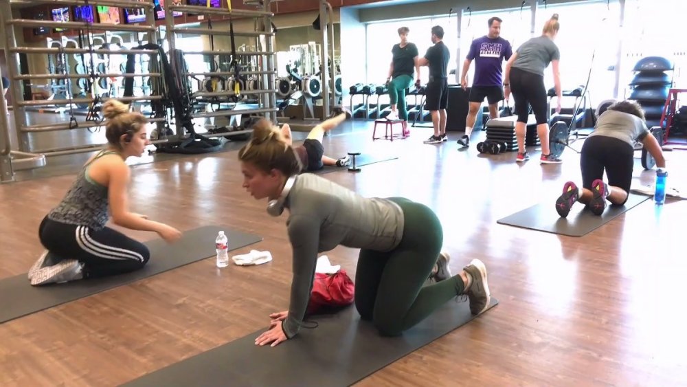 Tight Blonde The Best Ass In The Gym V1 - NICEUPSKIRT.mp4_snapshot_03.43.944.jpg