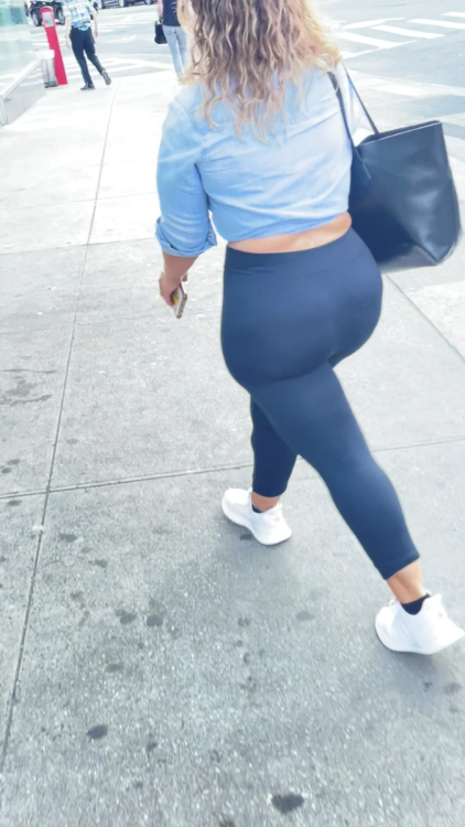 beautiful blonde pawg with vtl_5.png