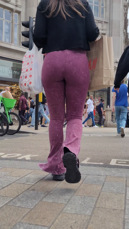 Pink wobble 4k_1.png