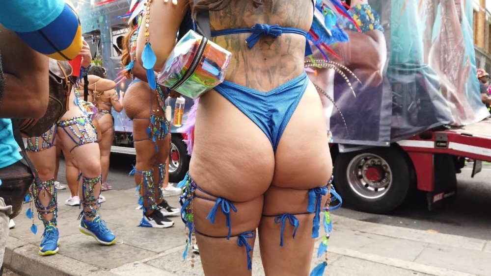 carnivalbluebooty.mp4_snapshot_00_00_000.thumb.jpg.c88311d2b211739202e683e866899516.jpg