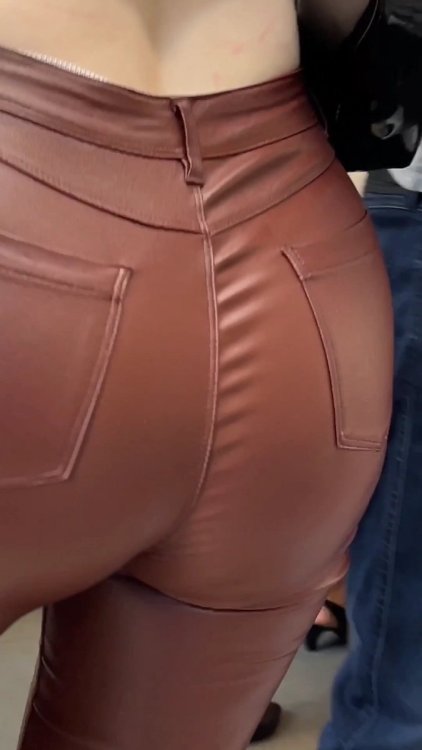 20251013104556.thumb.jpg.e9ed4caf52e559784afb972f7d1b0c30.jpg