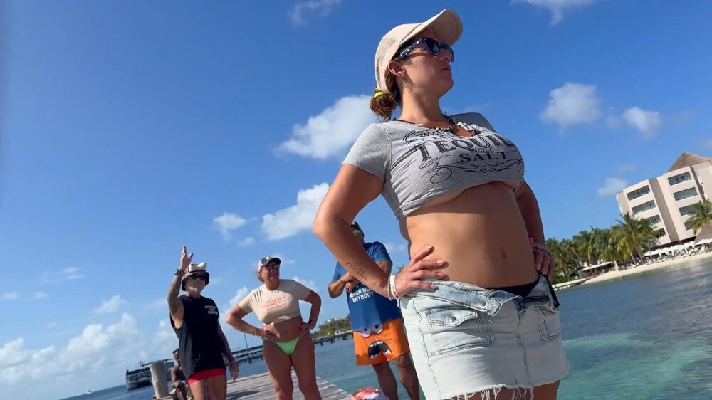 NudeCruise.mp4_snapshot_01.23_2026-03-26_23_44_05.thumb.jpg.dca41fe264213a37f802290829897ead.jpg